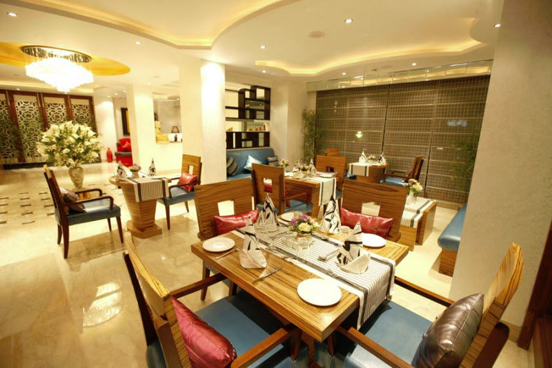 Hotel Star Rocks New Delhi Eksteriør billede